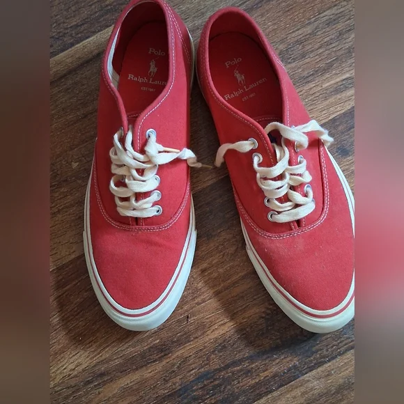 POLO RALPH LAUREN CANVAS SNEAKERS. 9.5. EUC - Picture 2 of 7